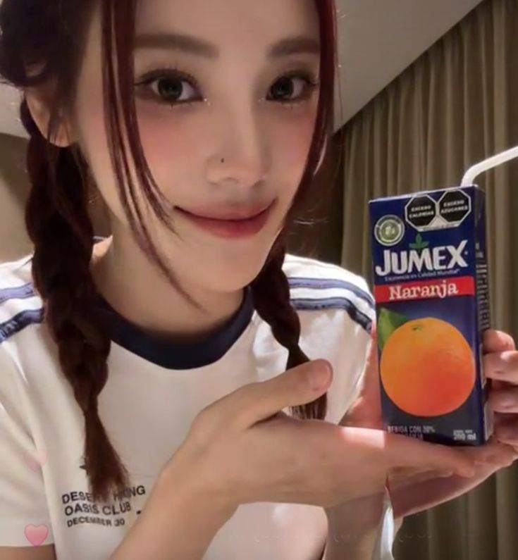 LOONA_MX's tweet photo. ARTMS mexicanas , que ya las patrocinen 😌 https://t.co/Pp4OnUPDff