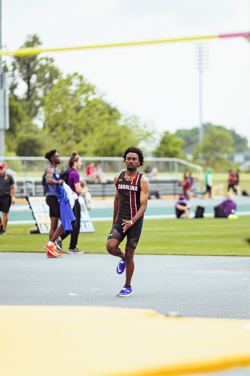 GamecockTrack's tweet photo. New season-best in the high jump (2.13m) for Channing as he jumps to 16th in the East Region 🤙 https://t.co/iyQzVA6DXD