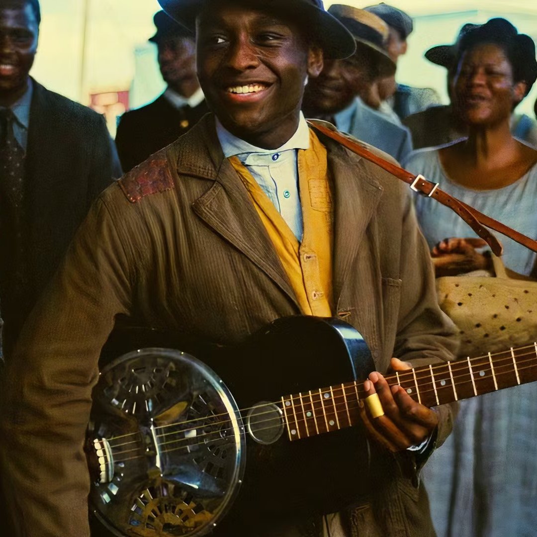 CultureCrave's tweet photo. #Sinners is Miles Caton's debut acting role  

He learned blues guitar for the part, practicing over five hours a day for two months leading up to filming  

(via @Variety) https://t.co/MYJ4QPDcl3