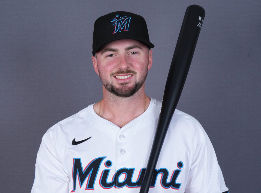 Arkansas State baseball alum Liam Hicks with a milestone performance today

- First MLB home run
- First four hit game
- First four RBI game

Hicks was 4 for 5 with 4 RBI, Marlins fell to the Phillies 11-10.

More: kait8.com/2025/04/19/ark…