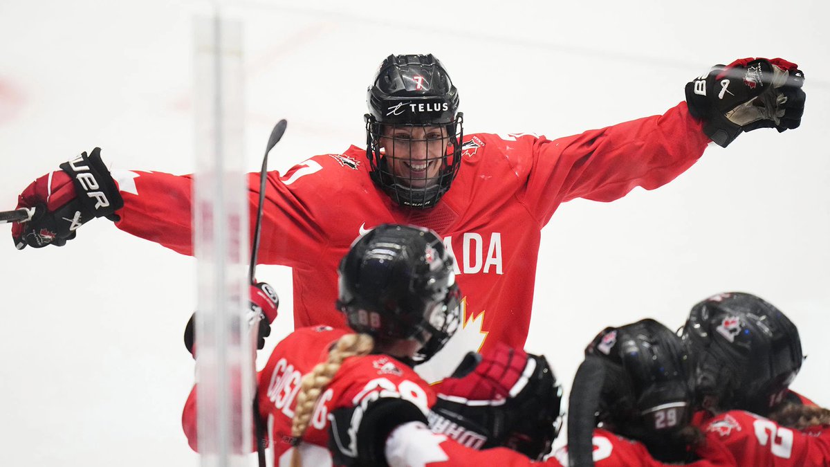 TSN Hockey (@tsnhockey) on Twitter photo For the 23rd time in the history of the Women's Worlds, Canada and the United States will play for gold.
<a href="/meganebozek/">Megan Ferguson (Bozek)</a> & <a href="/SamiJoSmall/">Sami Jo Small</a> discuss Canada's surging offence heading into the big showdown, and what the U.S. needs to do to get back to the top: tsn.ca/hockey-canada/… For the 23rd time in the history of the Women's Worlds, Canada and the United States will play for gold.
<a href="/meganebozek/">Megan Ferguson (Bozek)</a> & <a href="/SamiJoSmall/">Sami Jo Small</a> discuss Canada's surging offence heading into the big showdown, and what the U.S. needs to do to get back to the top: tsn.ca/hockey-canada/…