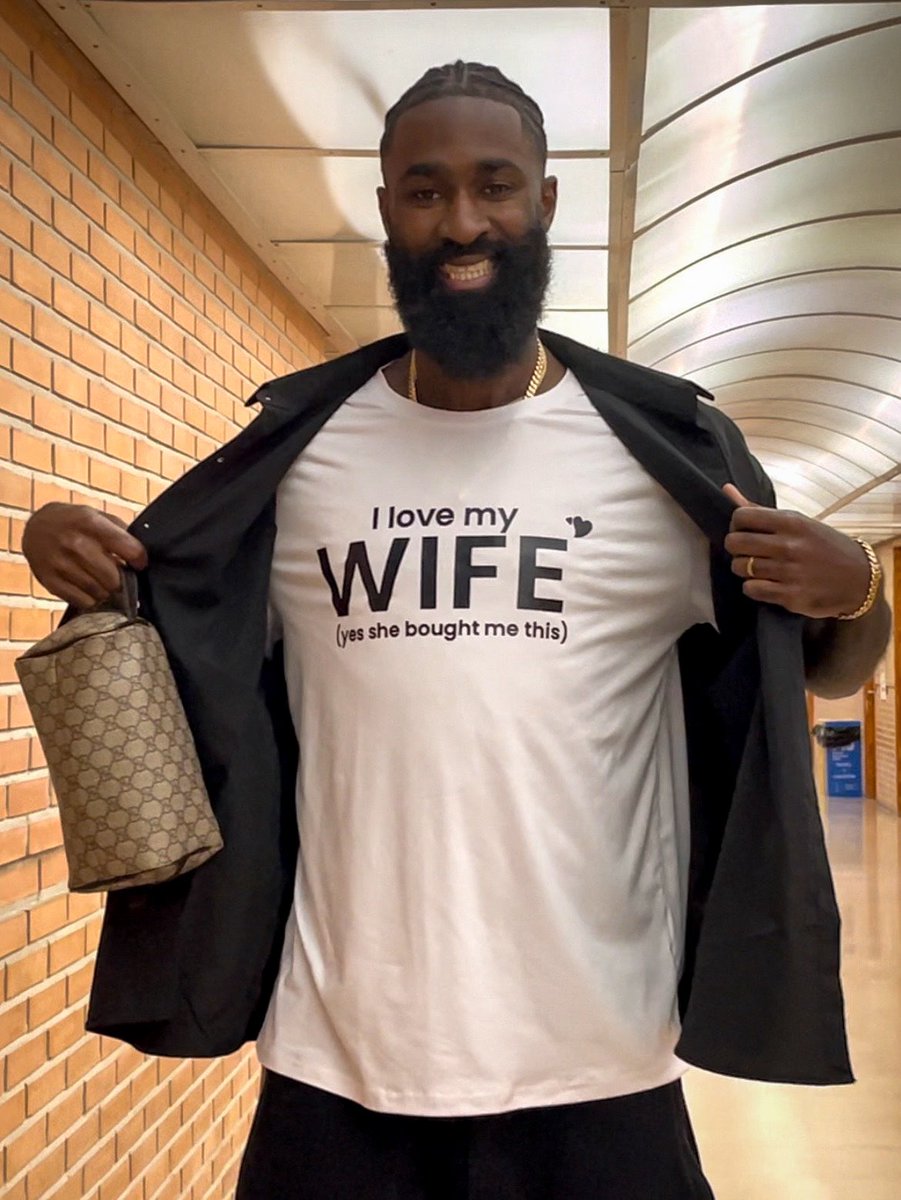 Buenas noches, cariño.

#GameChangers