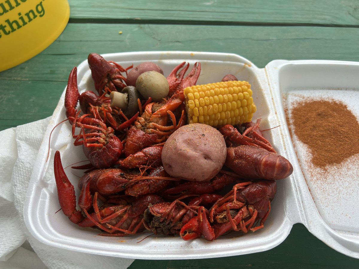 Black Widow tweet media