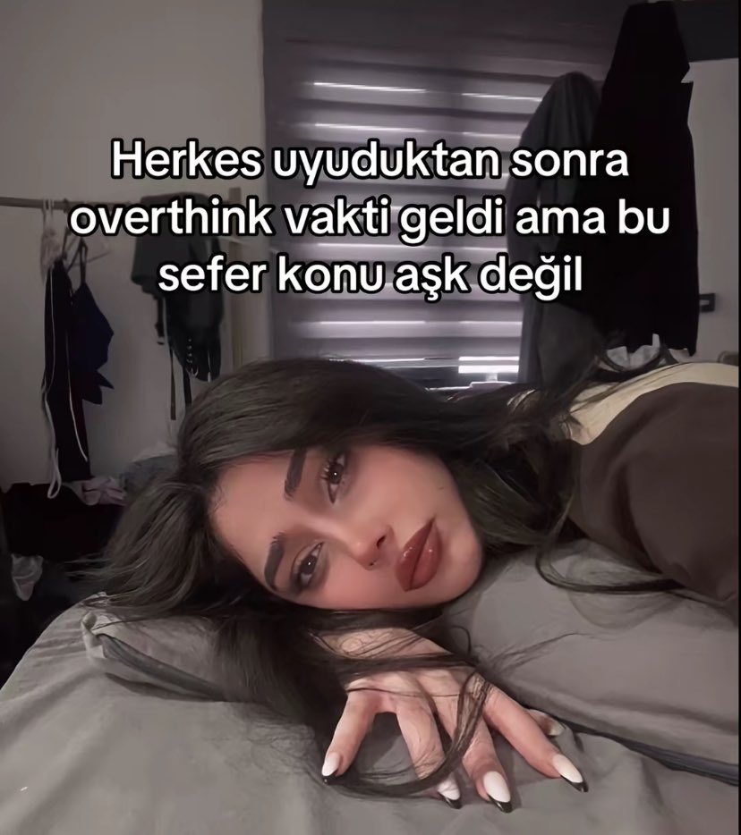Alya (@alyareckles) on Twitter photo 