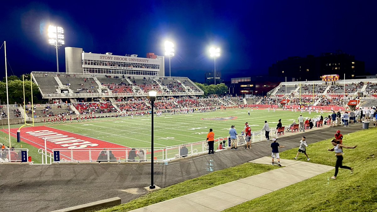 cfbcampustour's tweet photo. 🗳️ 2025 Best FCS Stadium Invitational 🗳️

Round 2

4) McNeese - Cowboy Stadium
• Opened in 1965
• 17,610 seats
@McNeeseFB

12) Stony Brook - LaValle Stadium
• Opened in 2002
• 12,300 seats
@StonyBrookFB 

• Voting poll in replies
• See pinned tweet for full bracket https://t.co/4X3sDya5sq