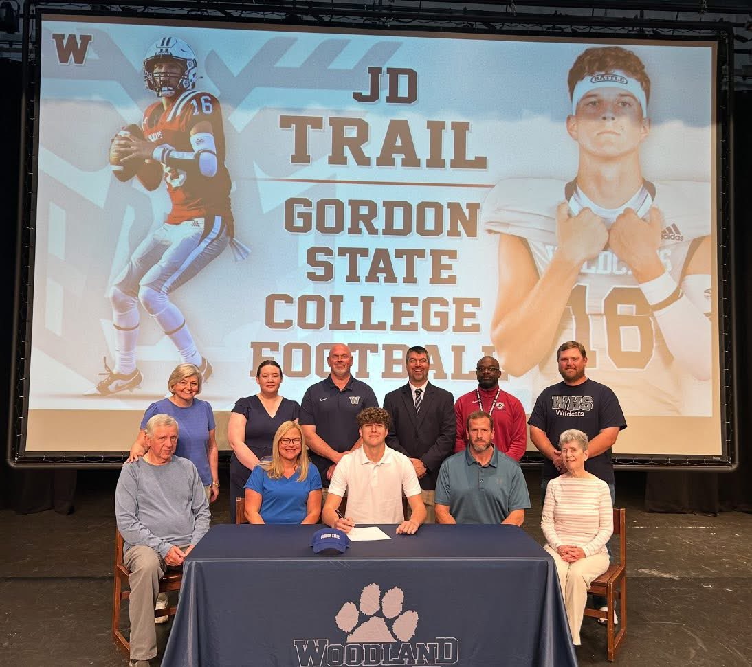 TrailJd's tweet photo. I am so thankful for these past 2 years. I have learned so much from coaches and teammates. I am so grateful to be able to call these men my family. I will always represent Woodland for the rest of my life. GO WILDCATS!!! 
@coach_andyscott @Coach_Lock
@CoachNava7 @WHSWildcatFB @ChrisHixsonQB @QBUniverseQBU @QBIQsystem @NwGaFootball @Gscfootball1 @CoachCMcLeod @coachgavin_gsc @QuisenberryOmar 
#Hard #GrindNeverStops