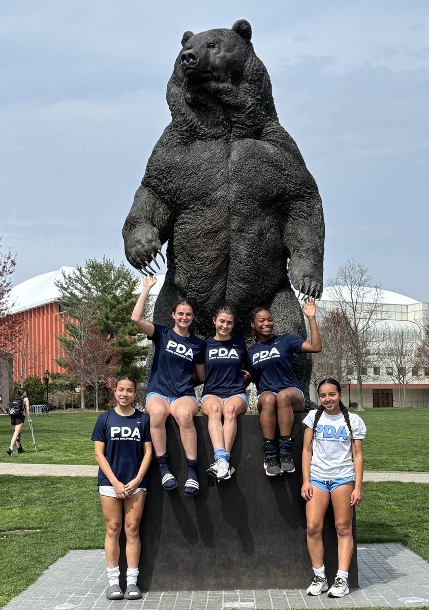 The Brown Bear brought the HEAT 🔥 literally and figuratively!
We got tested on sprint speed, jump distance, lunges &amp; more…ALL before stepping into an 11v11 scrimmage under that blazing 80°F sun! Grateful to have so many of my PDA Sisters from both Blue &amp; White Teams by my side