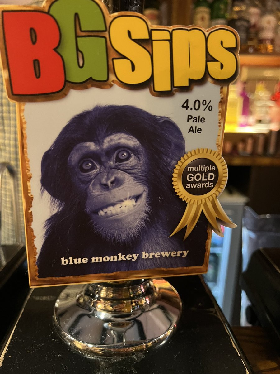 Iffacus's tweet photo. @dereknorman552 @realalegirl @witchhusband @mrgoodsy @EPLFanForLife_ @FCBoogax @DavyHamburgers @tempebug @FinnbogiRafn @huwselby @Stwutter @Meggy1860 @ManvsAle @beergoals50 @taperdude Having a lovely pale ale in the local https://t.co/jNdpqKqB5D