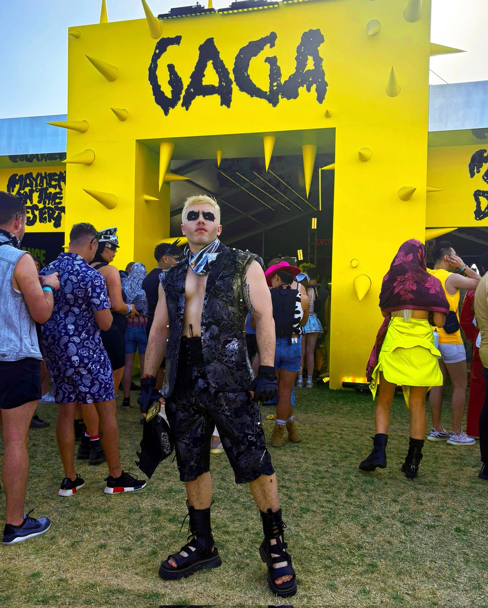 carlosgzz03's tweet image. LADY GAGA was INCREDIBLE!  
🥹😍😈

Mayhem in #Coachella2025! 
Such an Amazing experience! 

#gagachella