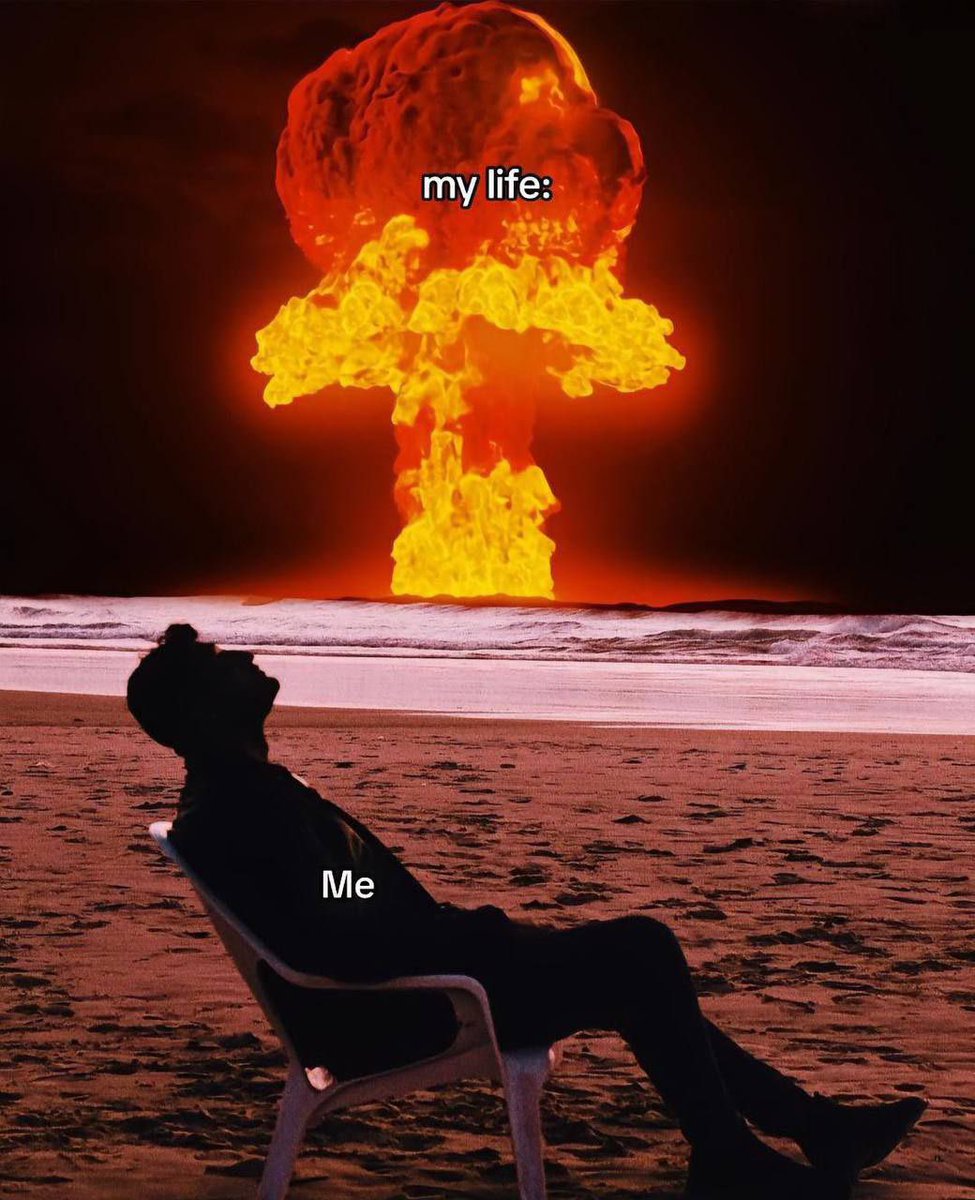 َ (@strangphilo) on Twitter photo 