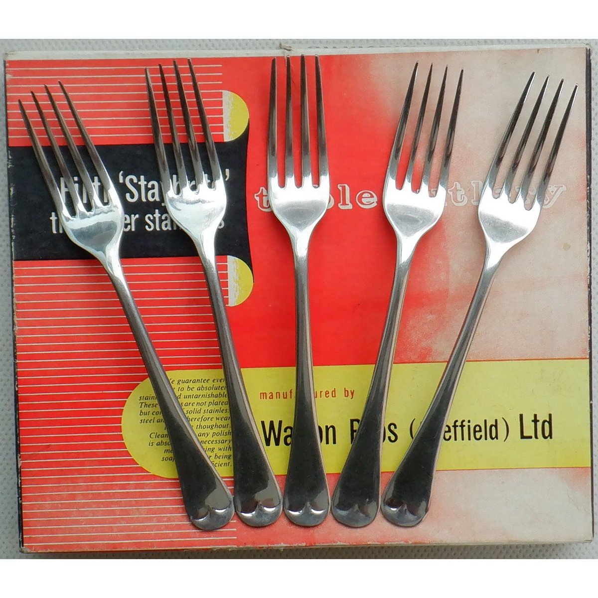 EverRotating's tweet photo. 5 vintage Firth Staybrite stainless steel dessert forks. Made in Sheffield by Walton Brothers. π°
π https://t.co/MzemGMqUML
#Vintage #VintageCutlery #MadeInSheffield #Yorkshire #ShopVintage #eBay https://t.co/8WPOSXqv4f
