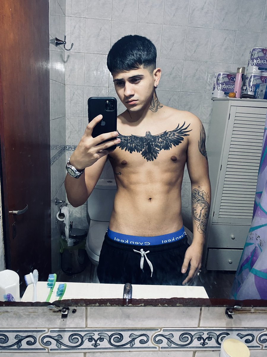 leonardo000k's tweet photo. Chudai 💋💋💋 https://t.co/OjeGyS9HJp