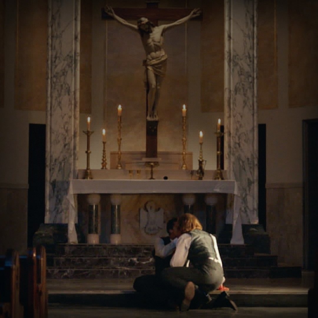 vampchronicles_'s tweet photo. i have tried catholicism. i have tried homosexuality. i recommend watching interview with the vampire (2022). https://t.co/lPjnCKUl4N