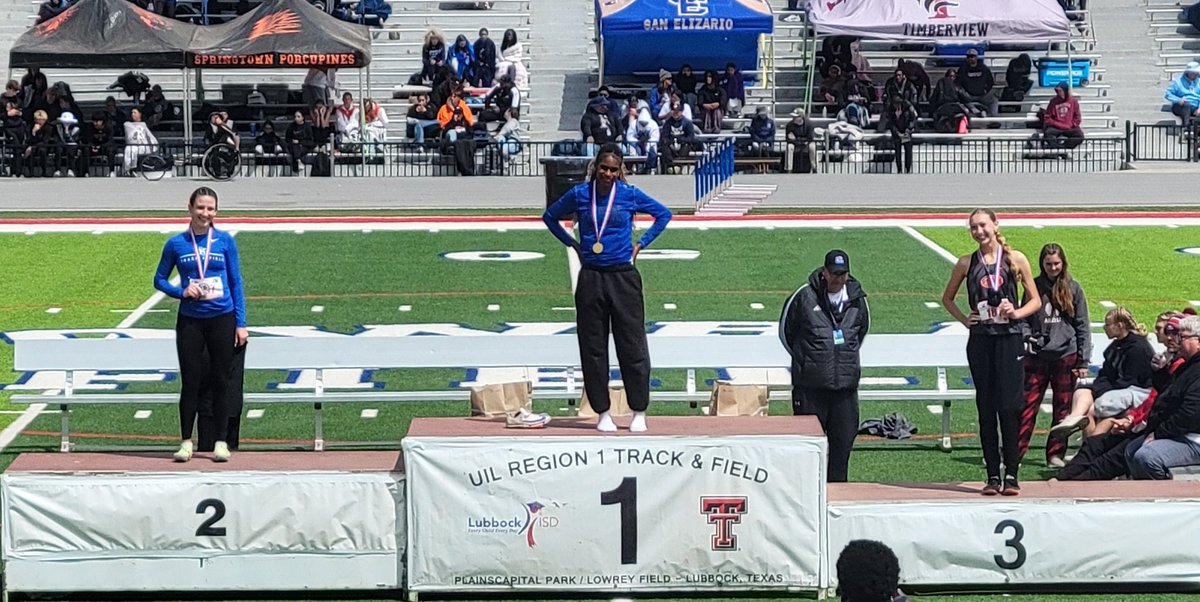 AD_DrLisa's tweet photo. Congratulations to Kalani Lawson of @DunbarFWISD on advancing to state as the Region I-4A Girls 100m Hurdles Champion!
@FWISDAthletics
@FortWorthISD
#UILStateQualifier
#AustinBound https://t.co/fLz3BDVSIp