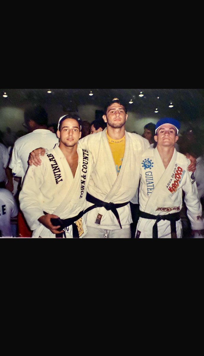 Memories from  the 90’s. Having fun, receiving the Brown Belt, competing on the prelims of <a href="/RenzoGracieBJJ/">Renzo Gracie</a> vs Wallid alongside with my Brother <a href="/socabjj/">Alexandre Soca</a> Gold Medal at the 1996 <a href="/ibjjf/">IBJJF</a> Pan Ams. What a life 🙏🏻❤️