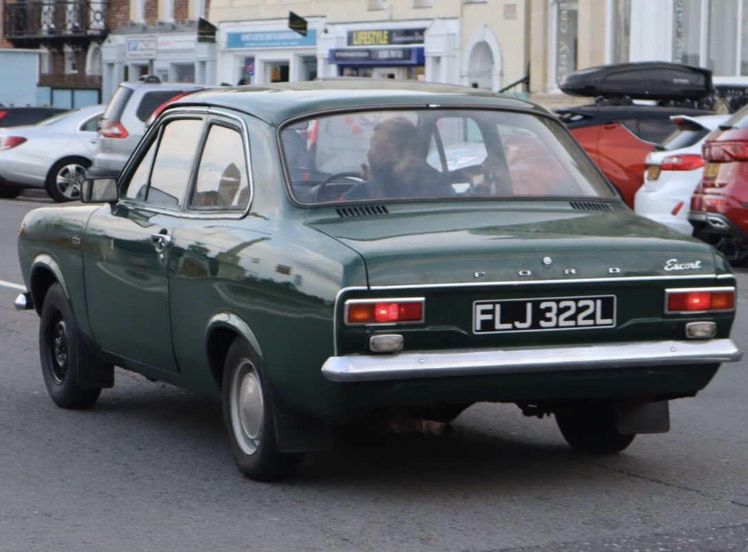 Stolen Oldskool Fords (@stolenosfs) on Twitter photo Green mk1 #Ford Escort #FLJ322L #STOLEN #Dorchester #Dorset 18/4/25 #stolenosfs <a href="/dorsetpolice/">Dorset Police</a> <a href="/BBCDorset/">BBC Dorset</a> <a href="/Dorsetecho/">Dorset Echo</a> <a href="/DorchTownFC/">Dorchester Town FC</a> <a href="/StolenWheels/">TheyStoleMyWheels</a> <a href="/supercarblondie/">Supercar Blondie</a> <a href="/BBC_TopGear/">Top Gear</a> <a href="/tiff_tv/">Tiff Needell 🏁</a> <a href="/FifthGearTV/">Fifth Gear</a> <a href="/JeremyClarkson/">Jeremy Clarkson</a> <a href="/classicfordmag/">Classic Ford</a> <a href="/RetroFordmag/">Retro Ford Magazine</a> <a href="/ClassicCarWkly/">Classic Car Weekly</a> <a href="/ClassicMotorNEC/">Classic Motor Show</a> Green mk1 #Ford Escort #FLJ322L #STOLEN #Dorchester #Dorset 18/4/25 #stolenosfs <a href="/dorsetpolice/">Dorset Police</a> <a href="/BBCDorset/">BBC Dorset</a> <a href="/Dorsetecho/">Dorset Echo</a> <a href="/DorchTownFC/">Dorchester Town FC</a> <a href="/StolenWheels/">TheyStoleMyWheels</a> <a href="/supercarblondie/">Supercar Blondie</a> <a href="/BBC_TopGear/">Top Gear</a> <a href="/tiff_tv/">Tiff Needell 🏁</a> <a href="/FifthGearTV/">Fifth Gear</a> <a href="/JeremyClarkson/">Jeremy Clarkson</a> <a href="/classicfordmag/">Classic Ford</a> <a href="/RetroFordmag/">Retro Ford Magazine</a> <a href="/ClassicCarWkly/">Classic Car Weekly</a> <a href="/ClassicMotorNEC/">Classic Motor Show</a>