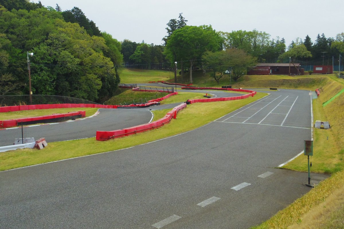 neospeedpark's tweet photo. おはようございます！
まもなく10：00～OPENです♪ (走行終了は17：30) OPEN～15：50までは貸切です('◇')ゞ 
※一般走行は貸切終了後からの受付となります 皆様のご来場お待ちしております☆彡 
※走行時は長袖(アームカバー可)、長ズボン、運動靴になりますのでご用意お忘れなくm(__)m #ネオスピードパーク #サーキット #モータースポーツ #レンタルカート #レーシングカート #フォーミュラ #GT選手権 #ツーリングカー #インディーカー #NASCAR #スポーツカー #スーパーカー #自動車レース #オートバイ #バイク #オートバイレース #バイクレース #F1 #WEC #JAFGP #FIA世界耐久選手権 #スーパーフォーミュラ
