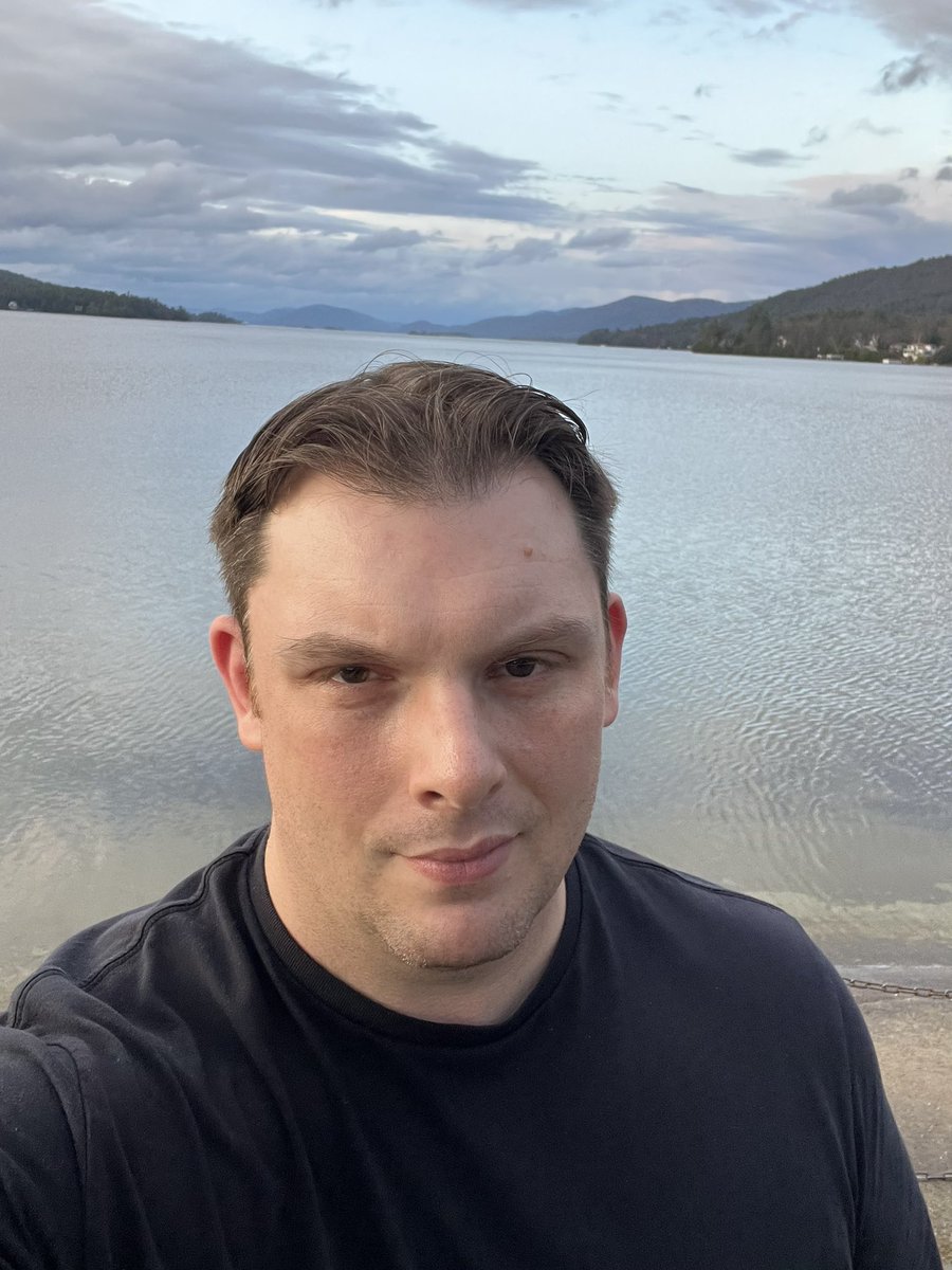 pinfall6points's tweet photo. What a beautiful evening https://t.co/FVm9FZQmuE