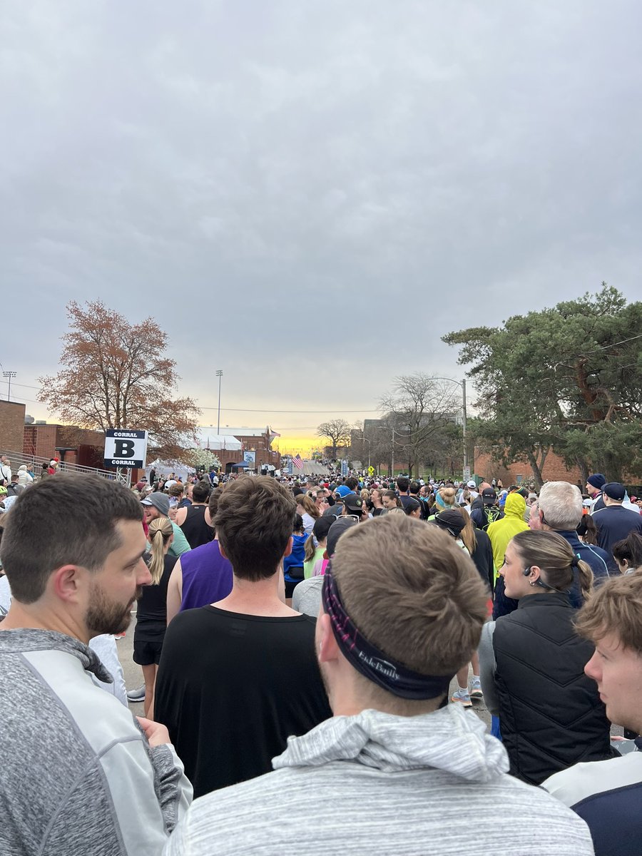 Run_ISU's tweet image. Great job to everyone today! Such a good group who came out and participated at yet another year of the Drake Road Races. Until next year🫡

Special Shoutout:
Simón Santiago-Bedigrew with 3rd place in the half🥉