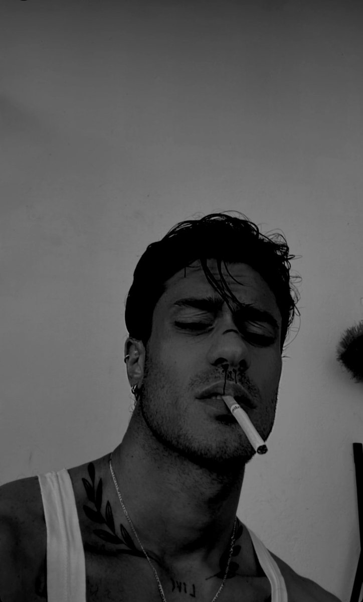 apureotets's tweet image. 