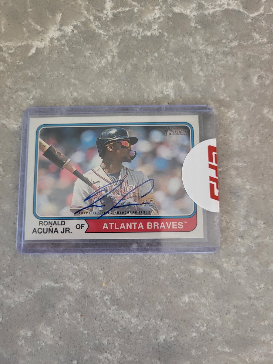 ZMeyer9's tweet photo. @Topps https://t.co/43YPObTQdu