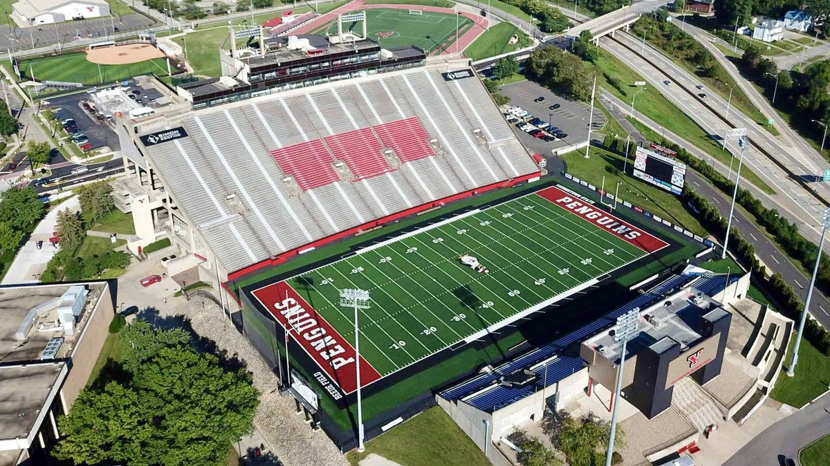 College Football Campus Tour tweet media