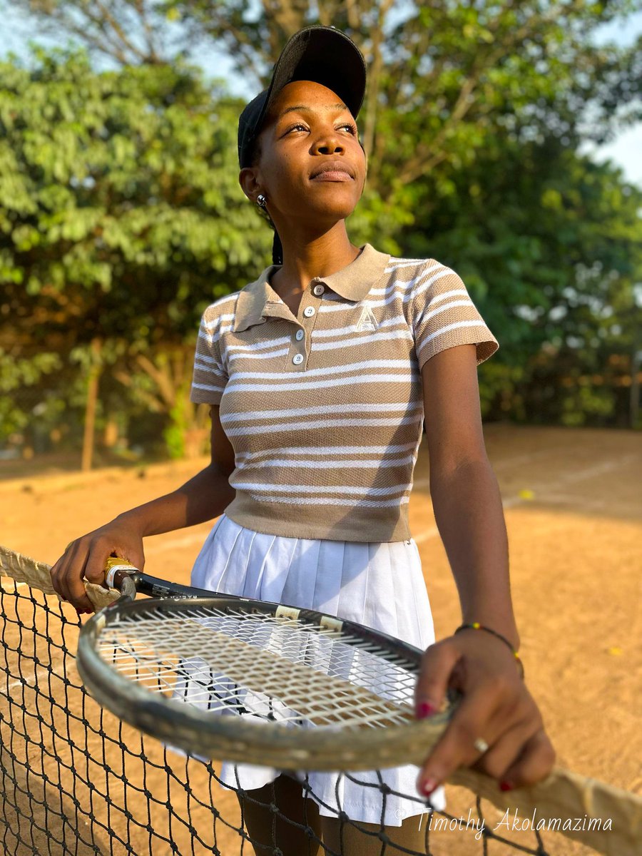 Portrait moments with Jhalia Musa after a tennis class at Makerere Guest House Tennis Club on Saturday 20th April 2025. Feel free to reach out to enroll for the group tennis classes 

#Tennis #TennisPortraits #WomeninTennis