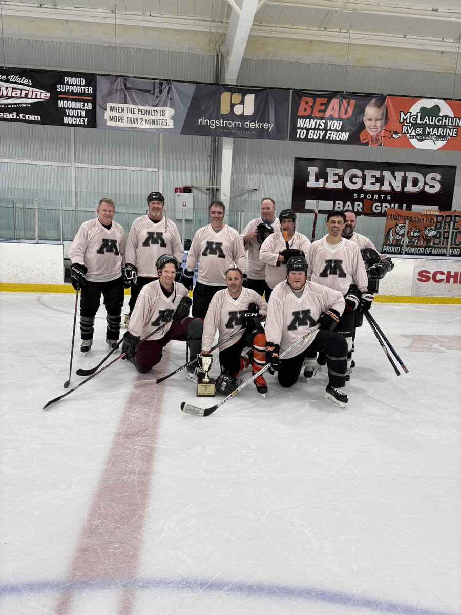 The Bushy Cup tweet media