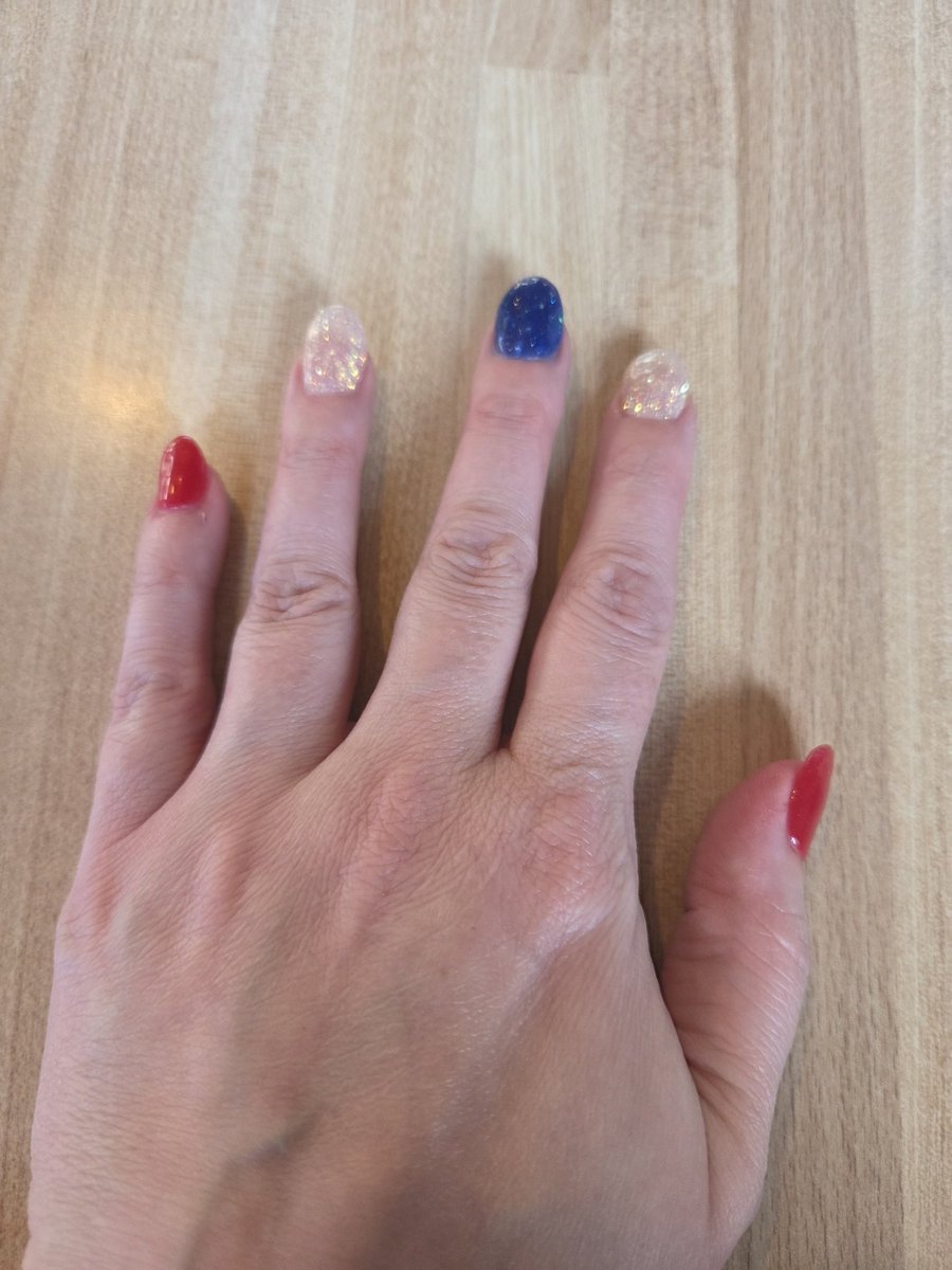 Tsunaze1's tweet photo. All ready for playoff hockey! #GoHabsGo #GoAvsGo https://t.co/vBQtT8XsHu
