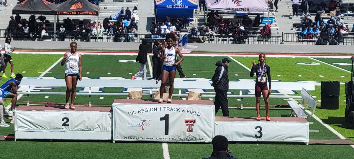 AD_DrLisa's tweet photo. Congratulations to Jaylah Harris, @HeightsFWISD, silver medalist Region I-5A Girls 100m Dash!
@FWISDAthletics
@FortWorthISD
#UILStatequalifier
#Austinbound https://t.co/YOIeWKcSbp