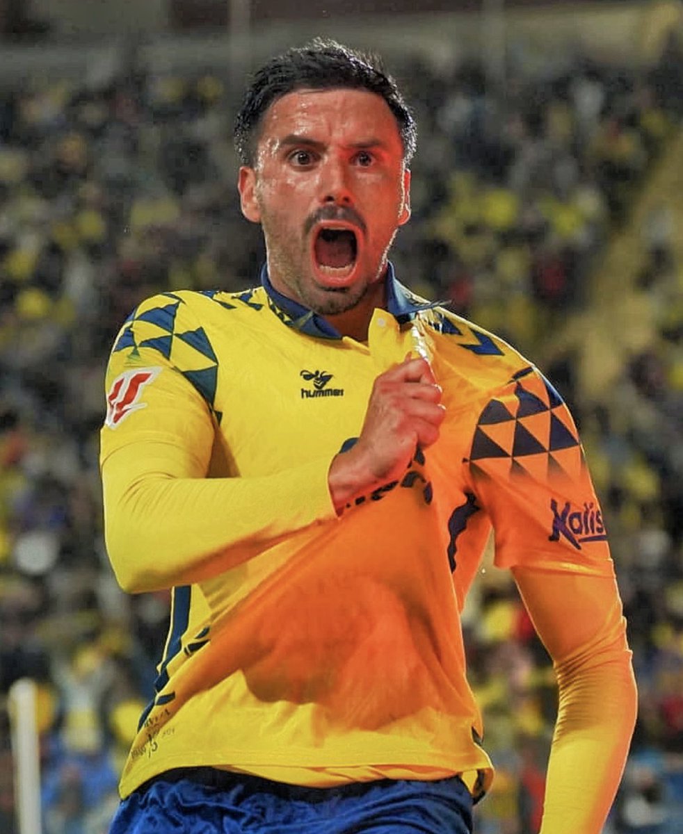 ElNuevoInsular's tweet photo. UNIÓN DE POR VIDA LAS PALMAS.

Las mejores fotos del partido.

📸 Carlos Pérez. https://t.co/mnLb6YGkF3