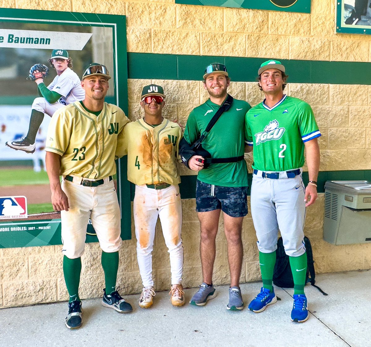 4 former Bears!! Miss these guys!! 🐻⚾️