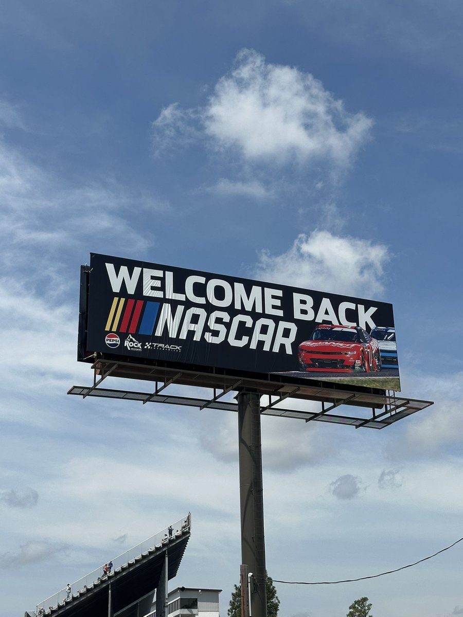 Amazing day at <a href="/Rockingham1965/">Rockingham Speedway</a> for the <a href="/NASCAR/">NASCAR</a>_Xfinity race! Even got to meet <a href="/J_Allgaier/">Justin Allgaier</a> on our way in!

Really hope @NASCAR sees how great this weekend has been and keeps these races - and maybe adds a Cup Series date - to the calendar in 2026!

Great work by everyone involved!