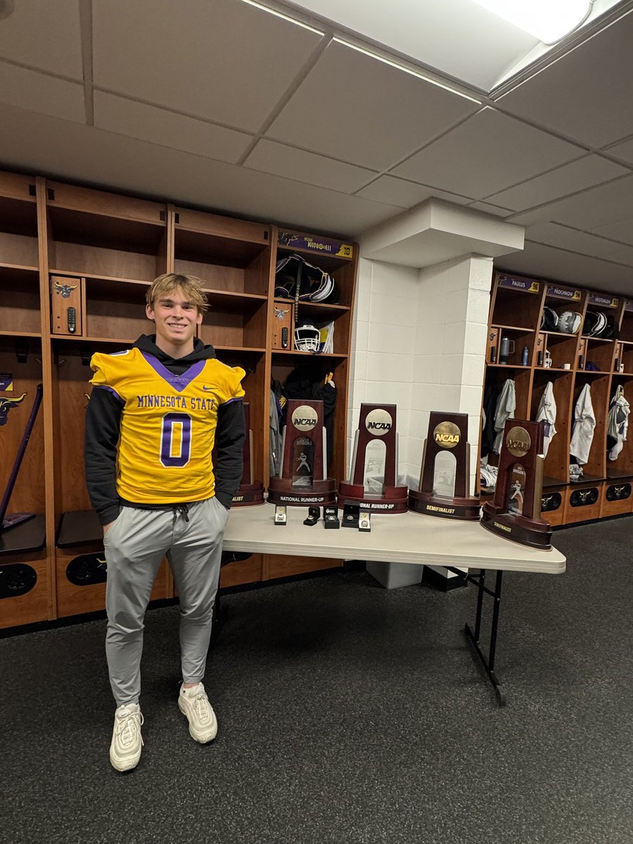 BraydenLewis06's tweet image. Had a great Junior Day at Minnesota State! Thank you for having me @CoachHevel50 @Todd_Taylor28 @MinnStFootball