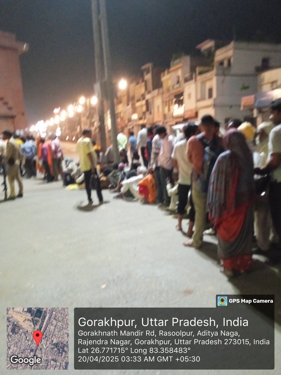 भ्रष्टाचार विरोधी (@jiyaramv23766) on Twitter photo <a href="/myogiadityanath/">Yogi Adityanath</a> <a href="/UPGovt/">Government of UP</a> माननीय मुख्यमंत्री जी यह है आपका जनता दरबार जहां 2:00 बजे से ही रात्रि में लाइन लग जाती है आसपास नालियां खुली हैं कूड़े का भंडार है मच्छरों का अंबार है महिला पुरुष किसी के लिए ना तो कोई प्रसाधन की व्यवस्था रहती है ना तो जल की। कृपया संज्ञान लीजिए <a href="/myogiadityanath/">Yogi Adityanath</a> <a href="/UPGovt/">Government of UP</a> माननीय मुख्यमंत्री जी यह है आपका जनता दरबार जहां 2:00 बजे से ही रात्रि में लाइन लग जाती है आसपास नालियां खुली हैं कूड़े का भंडार है मच्छरों का अंबार है महिला पुरुष किसी के लिए ना तो कोई प्रसाधन की व्यवस्था रहती है ना तो जल की। कृपया संज्ञान लीजिए