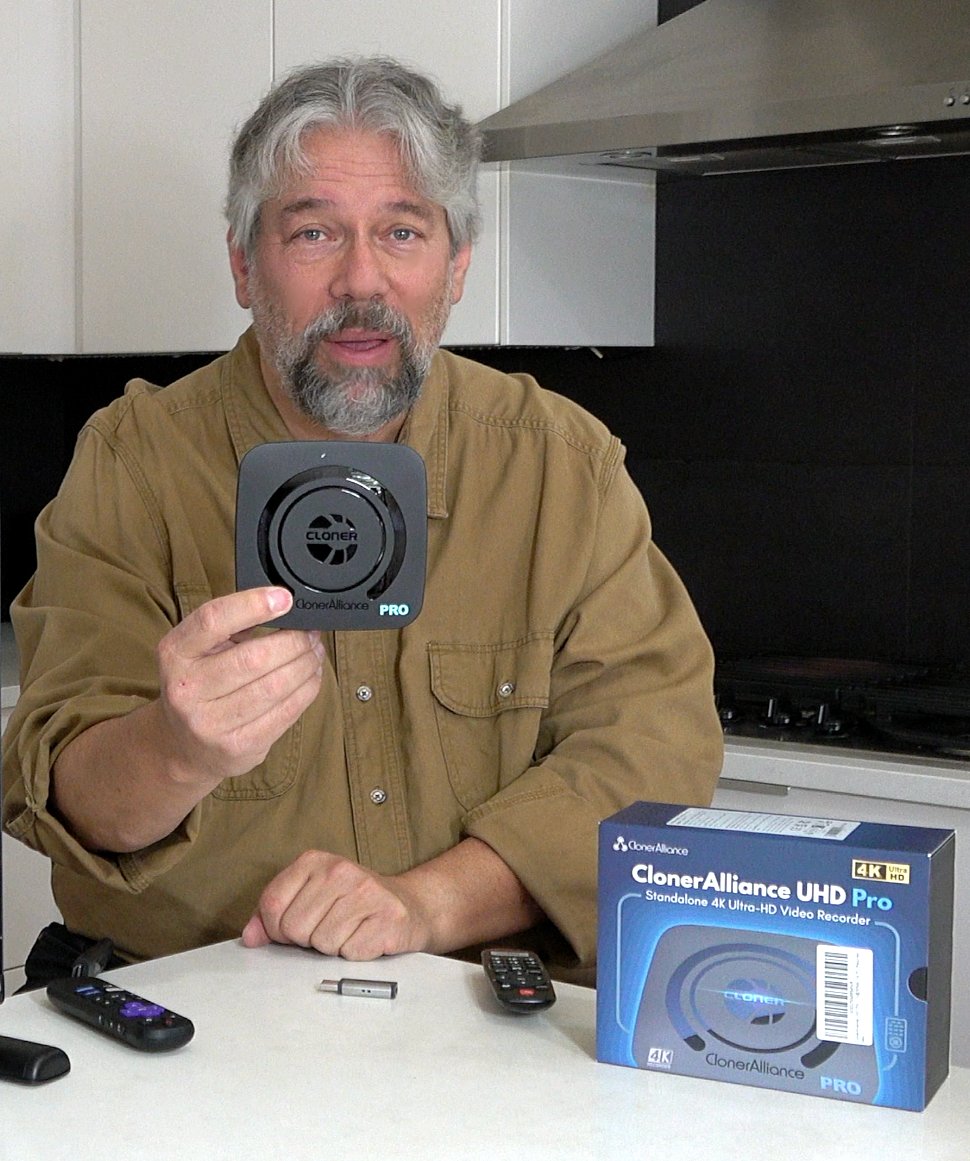 DaveTaylor's tweet image. The @ClonerAlliance UHD Pro 4K Video Recorder goes between your HDMI output device and your TV and can record anything with the press of a single button! My review includes a detailed demo and might just make you want one for yourself: youtube.com/watch?v=oFdZny… #dvr #4k #tv