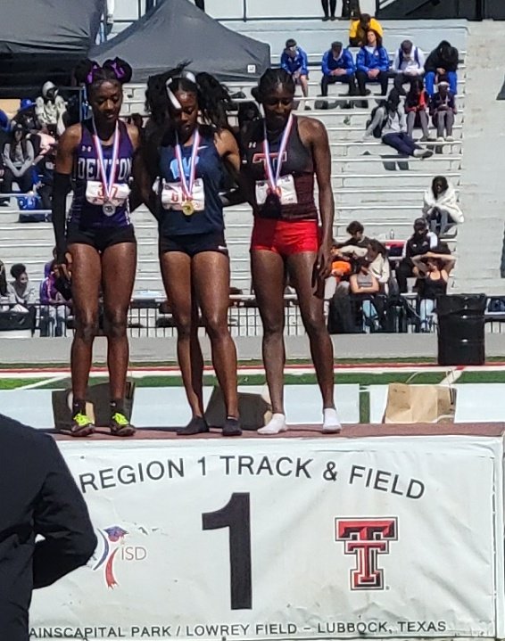 AD_DrLisa's tweet photo. Congratulations to Nia Trammell, @ODWyattFWISD, on advancing to state as the Region I-5A Girls 400m Champion! She was also the silver medalist in 200m and anchored the 🥇4x100 Relay. What a day!
@FWISDAthletics
@FortWorthISD
#UILStateQualifier
#AustinBound https://t.co/S4TKVxkOnb