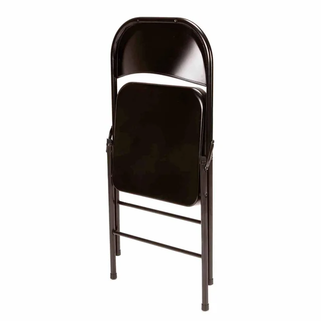 cspowell7's tweet photo. .@Fortnite + @EpicGames 

I have an idea for you... Turn the foldable chair into a pick-axe and pair it with the @WWE . Every swing on a player triggers a chair shot sfx.

https://t.co/afomqnpuJu https://t.co/PMqxJGJ0w1