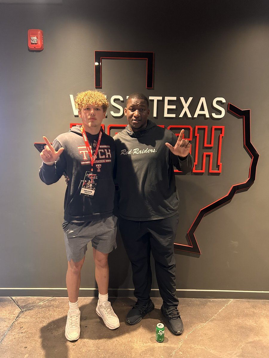 CashElston11's tweet photo. Had a great time at the @TexasTechFB spring game! Got some great insight and coaching points, Can’t wait to be back for summer! Thank you @JoeyMcGuireTTU
#GunsUp

@CoachArteaga @COACHJUICE_ @CoachKennyPerry @CoachCochranTTU @BenjaminGolan @CoachEstes_ @CoachTeachey1 @BnanceTTU https://t.co/gKNb54A7l6