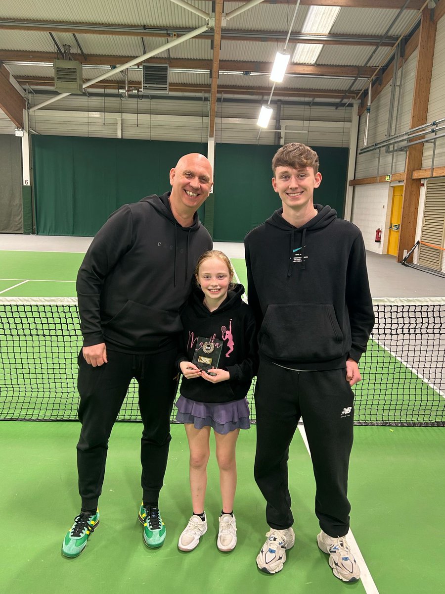 John Senior 🦉 tweet media