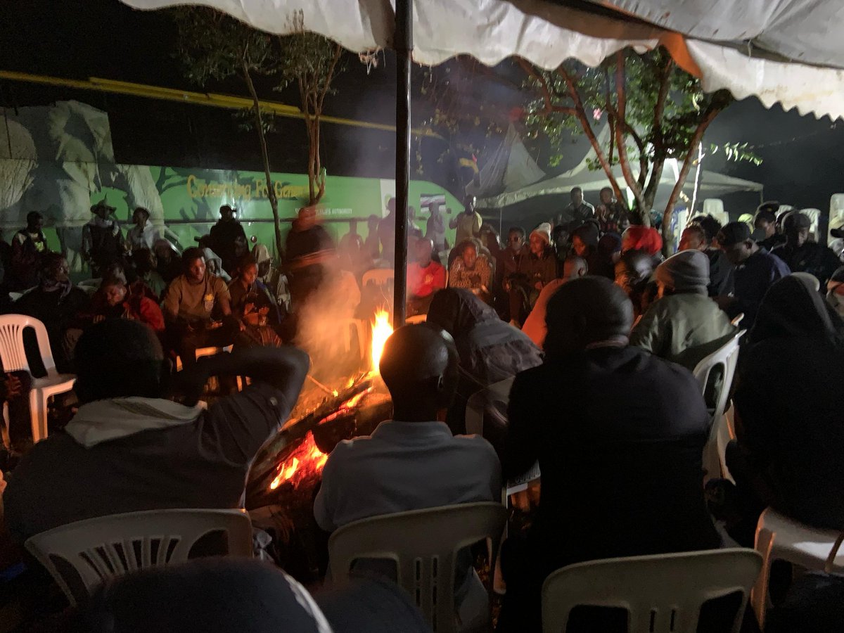 LoneWalker_256's tweet image. We have arrived safely at Kazo-Kitongore, in Kiruhura District to send off our fallen comrade @saadShots into the Ancestral Realm. 

Grateful to @ugwildlife, @MTWAUganda and @UOXUganda for the oneness exhibited today.

#FallenButNotForgotten | #RIPSaadShots