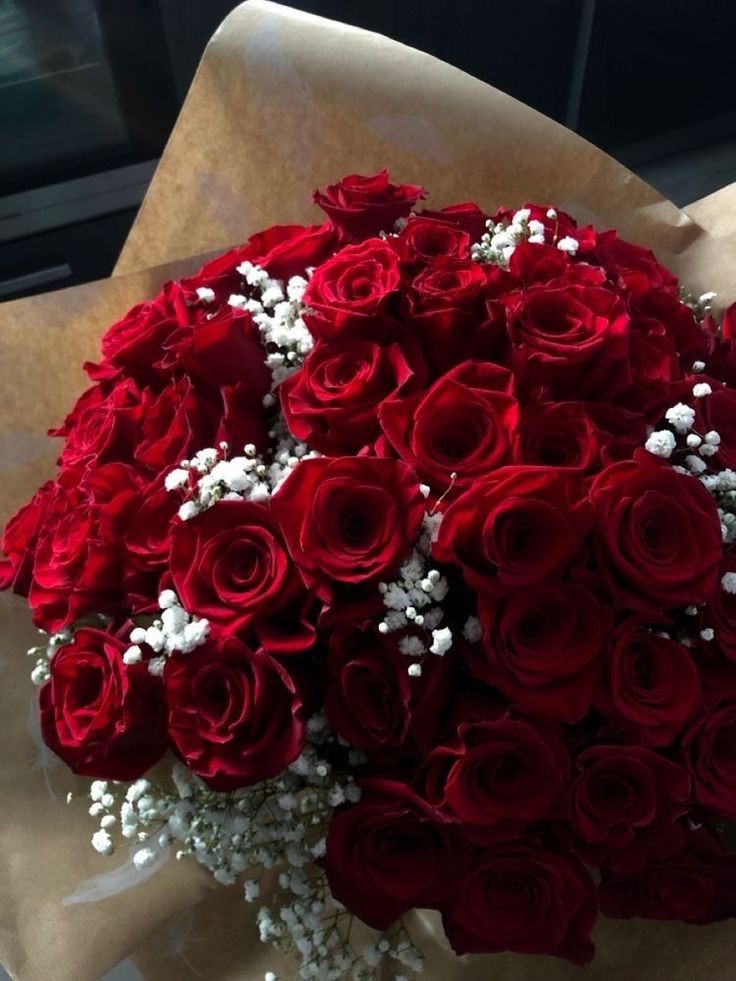 _atinyflowers's tweet photo. flower delivery ⚘

to: @illusionarysun
from: ❤️
💐: roses from yeosang!
💌: have the best birthday ever! May your wishes come true! Have a fun weekend! I love you https://t.co/qPdFTzn0dm