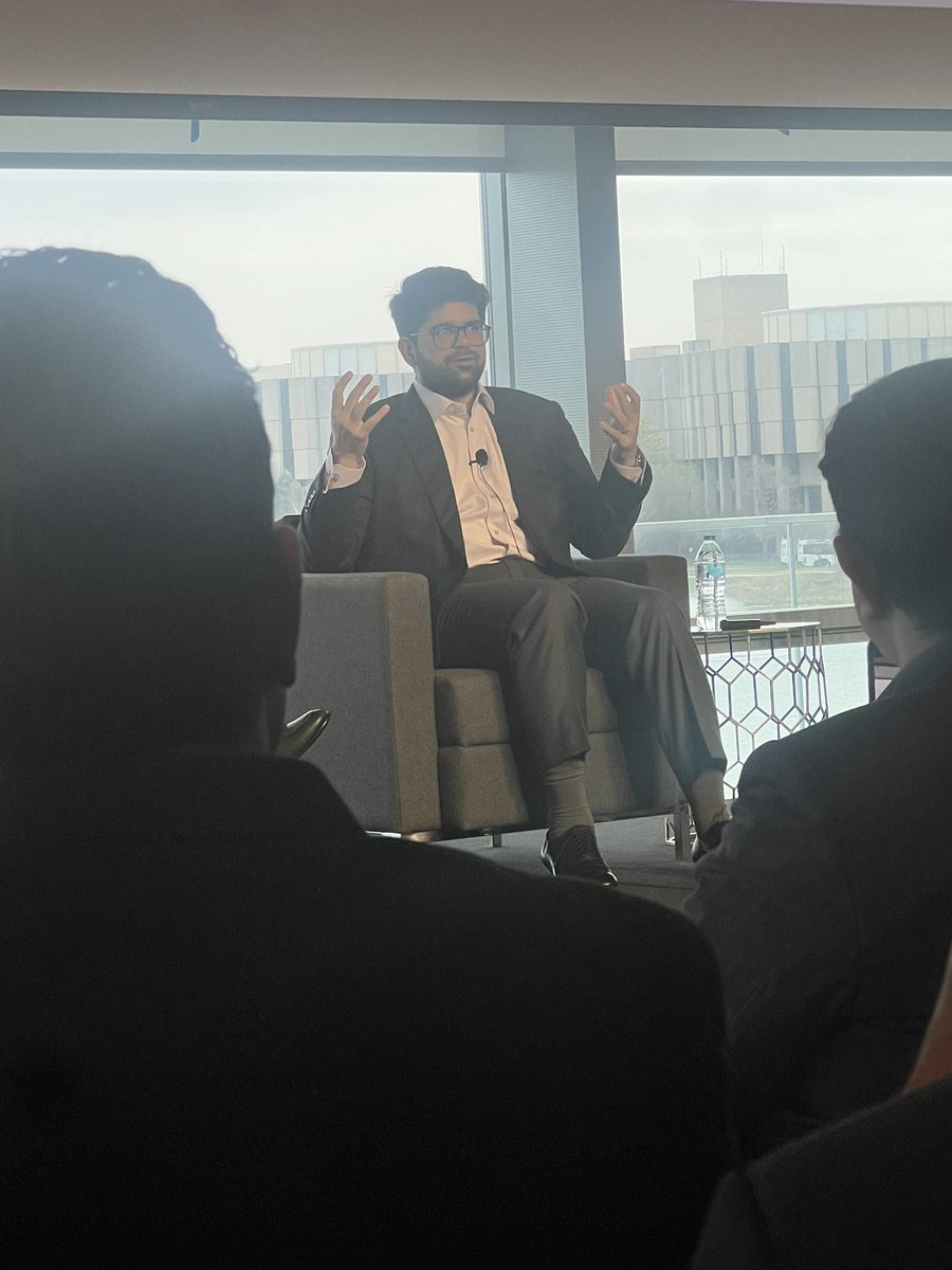 Aravind Srinivas CEO <a href="/perplexity_ai/">Perplexity</a> takes the stage <a href="/KelloggSchool/">Kellogg School</a> India Business Conference