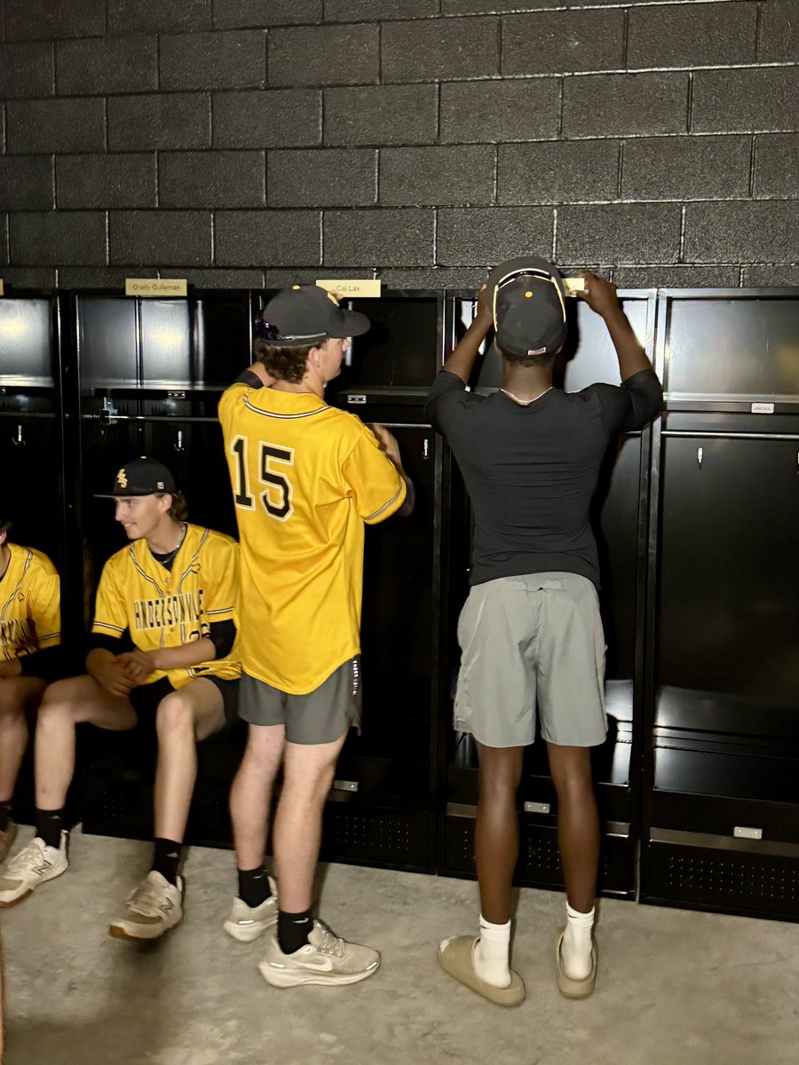 Commando Baseball tweet media