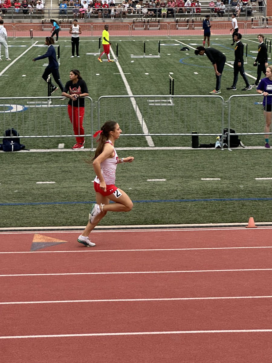 CONGRATULATIONS to Daniela Shelfo for being State bound! #800m