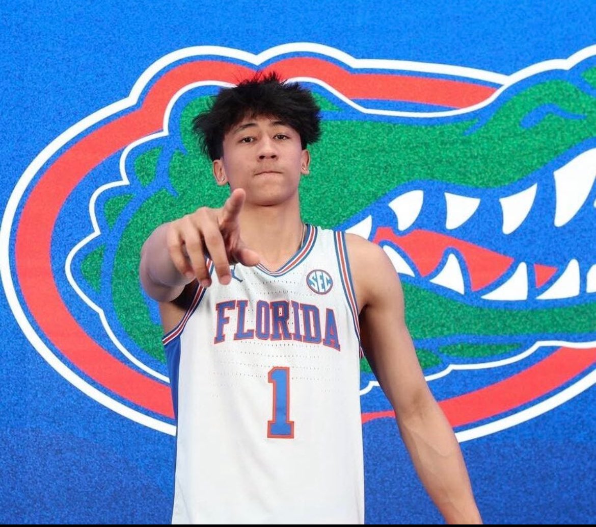 hoops55301's tweet photo. Final Weekend Recap + Transfer Portal News &amp; Updates

As college basketball comes to a close, there are quite a few prospects that have had an outstanding final weekend and there are prospects that are looking for a new home.

READ: https://t.co/4NnqSseNdO https://t.co/yLBQ3V9GOg