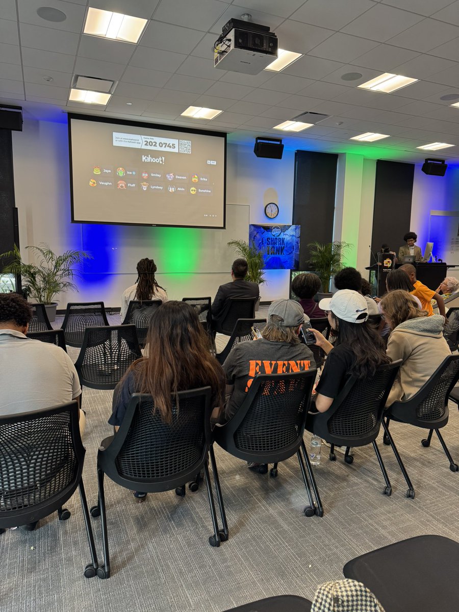 Lyndsey Smith (@lsmithtpf) on Twitter photo GBM Shark Tank where students entrepreneurs pitch their business ideas to hoping to secure funding!
#SuncoastRemakeDays #RemakeDays
<a href="/ThePattersonFdn/">The Patterson Foundation</a>
<a href="/SuncoastCGLR/">Suncoast GL Reading</a> GBM Shark Tank where students entrepreneurs pitch their business ideas to hoping to secure funding!
#SuncoastRemakeDays #RemakeDays
<a href="/ThePattersonFdn/">The Patterson Foundation</a>
<a href="/SuncoastCGLR/">Suncoast GL Reading</a>