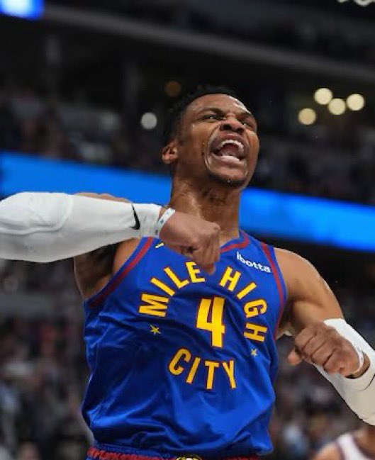 RUSSELL WESTBROOK TODAY:

45 POINTS
14 REBOUNDS 
10 ASSISTS
12 STEALS

🔥🔥🔥