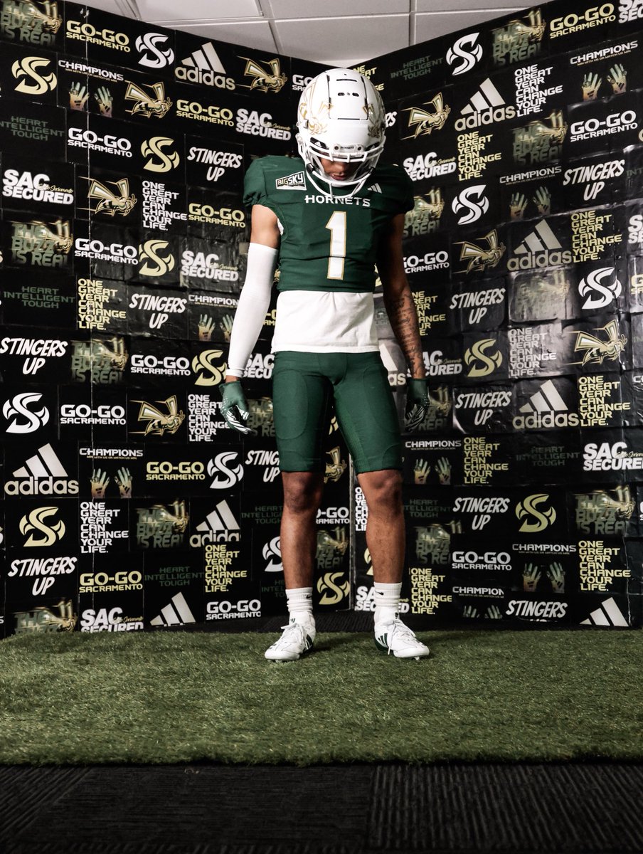 jaydencoley14's tweet photo. @jacobchambers__ π #gogosacπ
@CoachMarshawn https://t.co/hgfKoASPGc