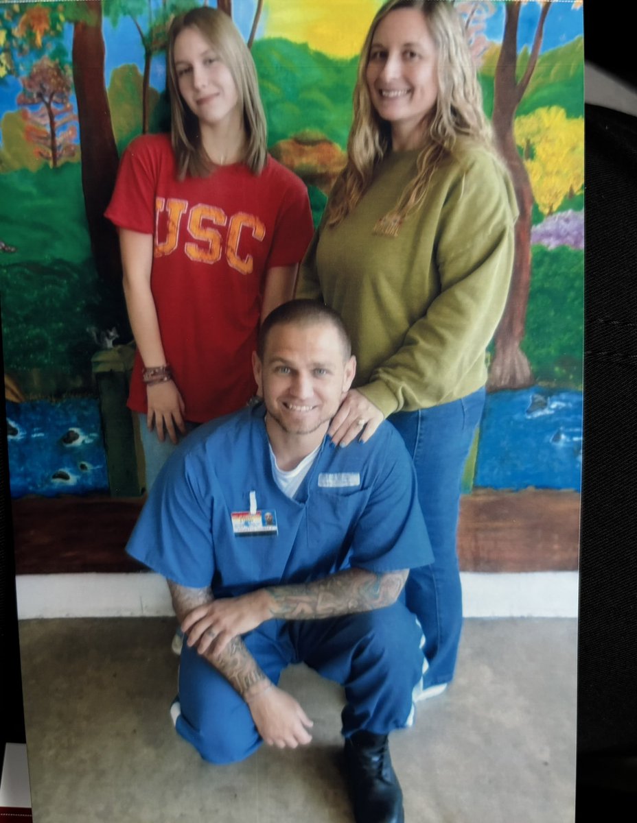 AnnProfetto's tweet photo. My heart and soul right here. We need major change in FDOC. 18 years down and many more to go. My hubby deserves a 2nd chance! #FreeThomasJamesProfetto https://t.co/YHwu7z2yf9